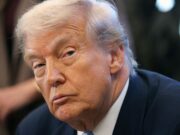 White House pulls back on AI laws executive order