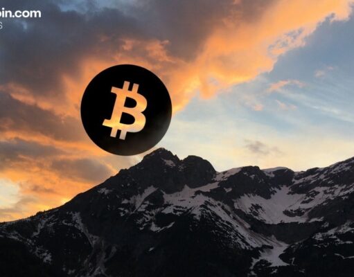 Why Is Bitcoin Going Sideways? The Silent IPO Theory