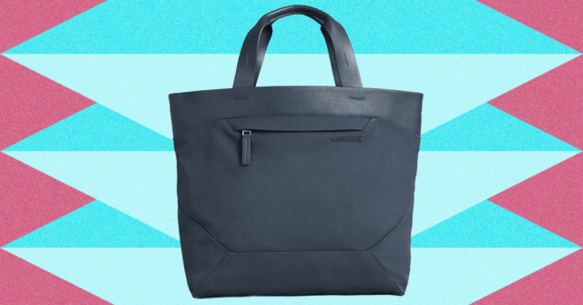 The20Best20Laptop20Totes20for20Digital20Nomads20and20Commuters.png