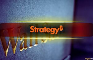 Solana Whale Activity Signals Potential Rally While MSTR Faces Scrutiny