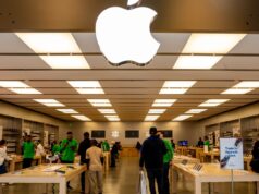 Apple will close its first unionized retail store